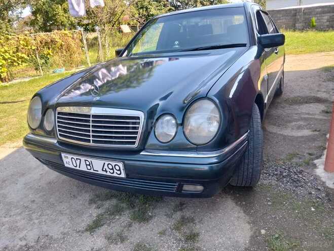 Mercedes E 200 1997, 658,966 km - 2.2 l - Astara
