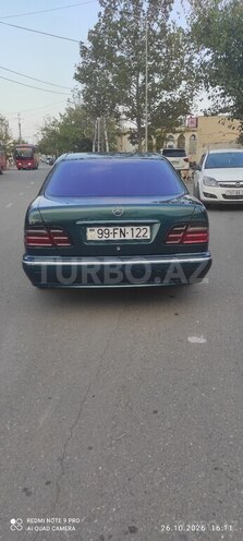 Mercedes E 220 2001, 335,705 km - 2.2 л - Gəncə