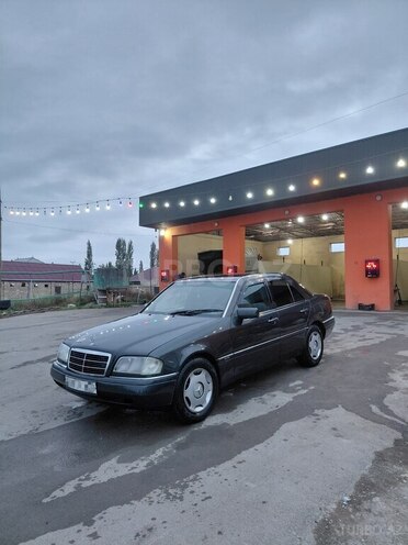 Mercedes C 220 1996, 700,000 km - 2.2 l - Goranboy