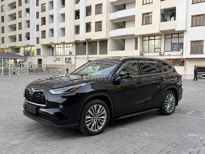 Toyota Highlander 2023, 67,000 km - 2.5 l - Bakı