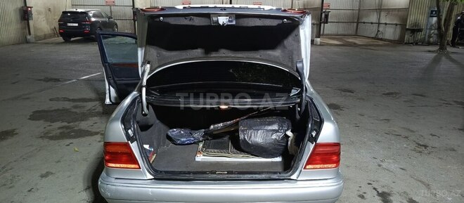 Mercedes E 290 1997, 445,600 km - 2.9 л - Bakı