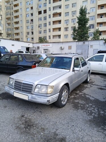 Mercedes E 300 1994, 535,000 km - 3.0 l - Bakı