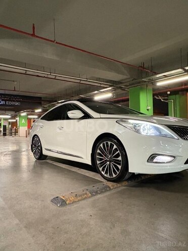 Hyundai Grandeur 2011, 298,000 km - 2.4 л - Bakı