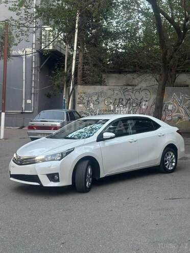 Toyota Corolla 2014, 193,000 km - 1.6 l - Bakı