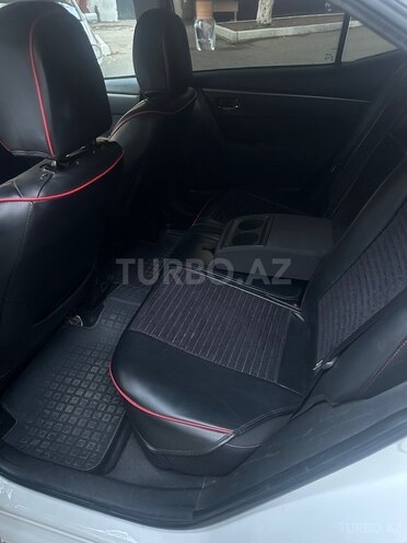 Toyota Corolla 2014, 193,000 km - 1.6 l - Bakı