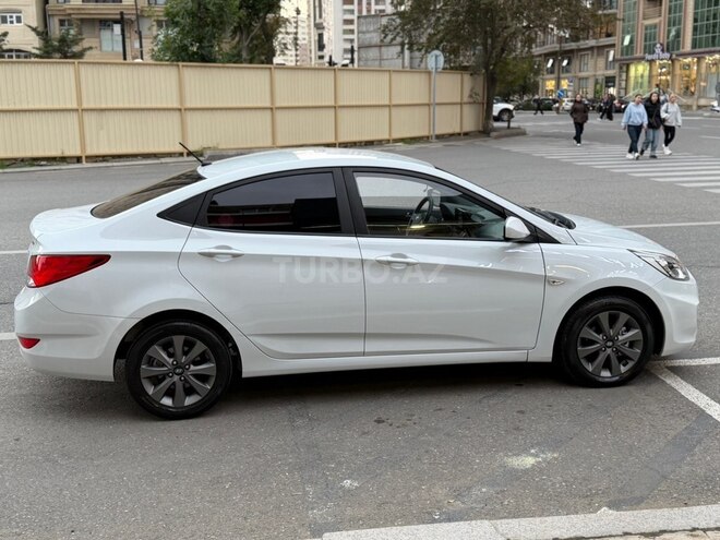 Hyundai Accent 2017, 127,500 km - 1.4 л - Bakı