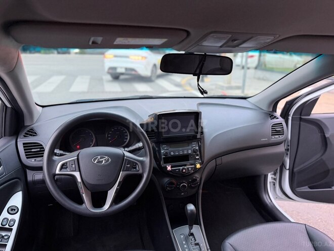 Hyundai Accent 2017, 127,500 km - 1.4 л - Bakı