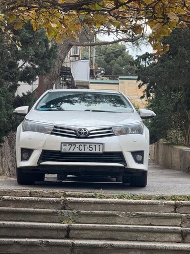 Toyota Corolla 2015, 285,000 km - 1.6 l - Bakı