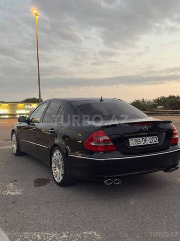 Mercedes E 240 2003, 295,000 km - 2.6 l - Bakı
