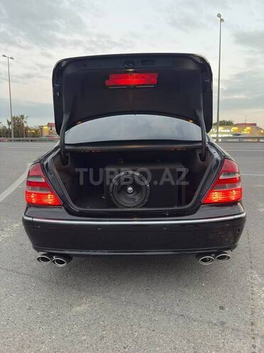 Mercedes E 240 2003, 295,000 km - 2.6 l - Bakı