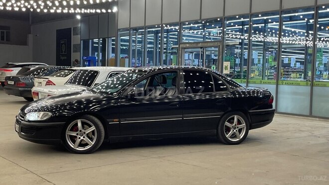 Opel Omega 1999, 360,000 km - 2.0 л - Biləsuvar
