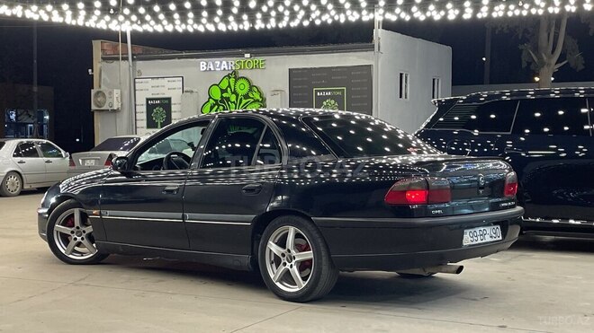 Opel Omega 1999, 360,000 km - 2.0 л - Biləsuvar