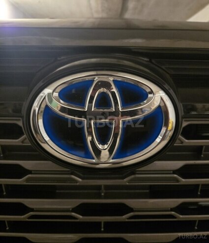 Toyota RAV4 2025, 20,800 km - 2.5 l - Bakı