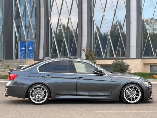 BMW 330 2017, 120,000 km - 2.0 л - Gəncə