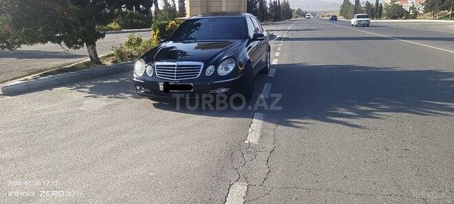 Mercedes E 270 2002, 377,800 km - 2.7 л - Şirvan