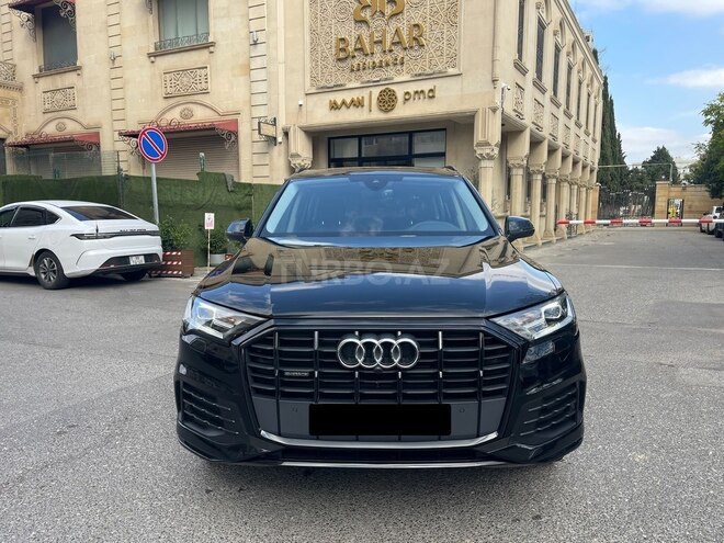 Audi Q7 2022, 86,000 km - 2.0 l - Bakı