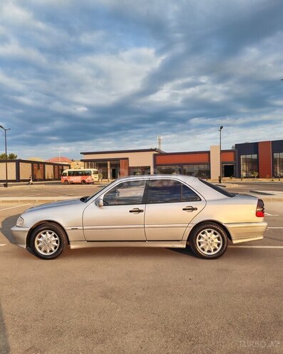 Mercedes C 180 1996, 254,000 km - 1.8 l - Bakı