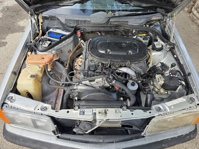 Mercedes 190 1989, 243,800 km - 2.0 l - Bakı