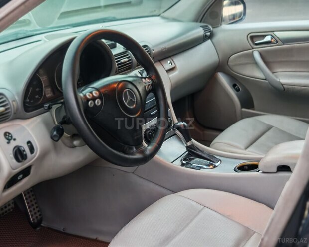 Mercedes C 230 2005, 301,000 km - 1.8 l - Bakı