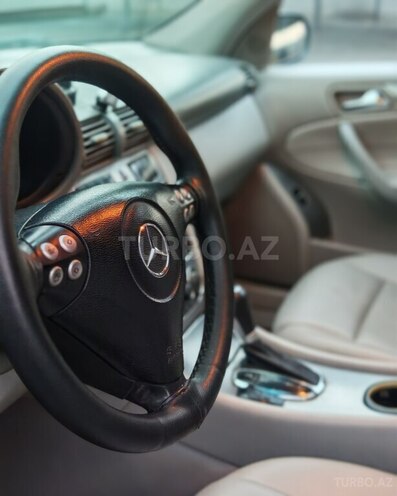 Mercedes C 230 2005, 301,000 km - 1.8 l - Bakı