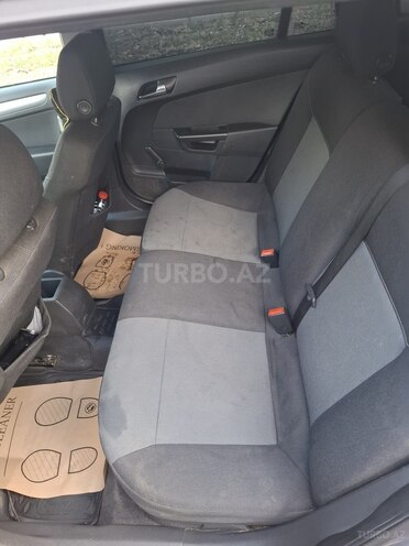 Opel Astra 2005, 506,000 km - 1.3 l - Yevlax