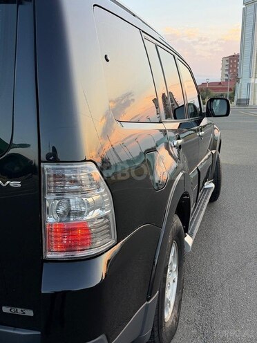 Mitsubishi Pajero 2008, 178,834 km - 3.0 l - Mingəçevir