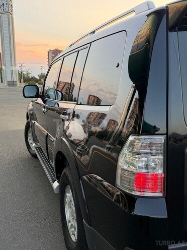 Mitsubishi Pajero 2008, 178,834 km - 3.0 l - Mingəçevir