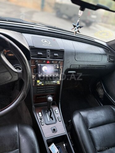 Mercedes C 220 1996, 331,000 km - 2.2 l - Bakı