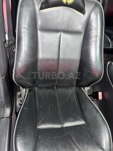 Mercedes E 220 2000, 449,568 km - 2.2 l - Bakı