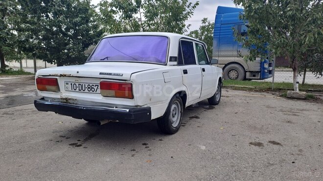 LADA (VAZ) 2107 1992, 190,000 km - 1.5 л - Qusar