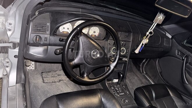 Mercedes C 230 2000, 360,000 km - 2.3 l - Zaqatala