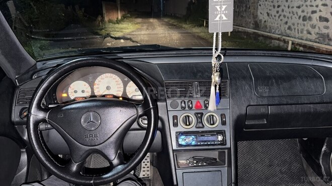 Mercedes C 230 2000, 360,000 km - 2.3 l - Zaqatala
