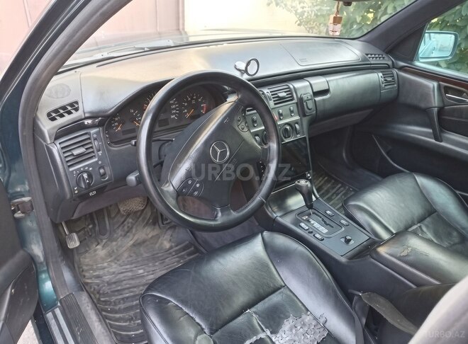 Mercedes E 230 1996, 500,000 km - 2.3 л - Bakı