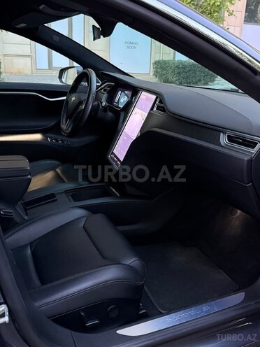 Tesla Model S 2018, 68,000 km - 0.0 l - Bakı