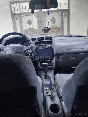Toyota RAV4 1996, 278,838 km - 2.0 l - Lerik