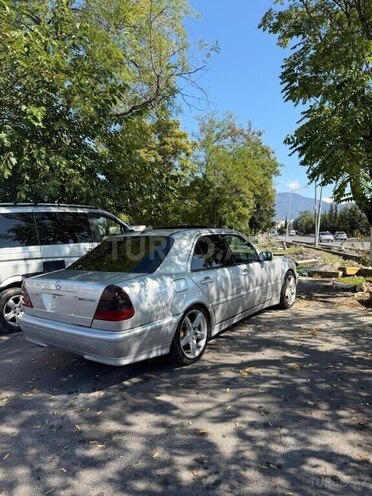 Mercedes C 230 2000, 360,000 km - 2.3 l - Zaqatala