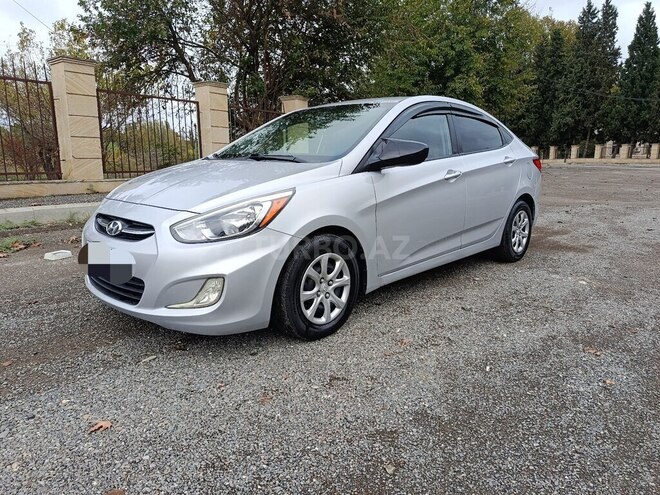 Hyundai Accent 2015, 238,917 km - 1.6 л - Yevlax