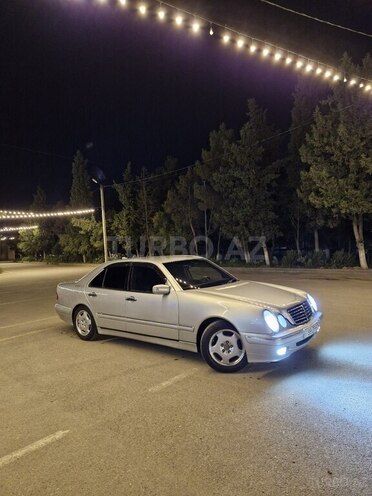 Mercedes E 230 1995, 351,000 km - 2.3 l - Şirvan