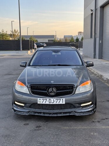 Mercedes C 300 4MATIC 2009, 280,000 km - 3.0 l - Bakı