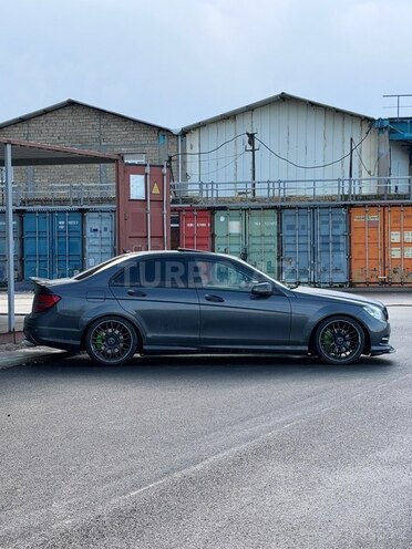 Mercedes C 300 4MATIC 2009, 280,000 km - 3.0 l - Bakı