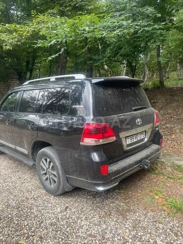 Toyota Land Cruiser 2011, 285,000 km - 4.7 l - Qusar