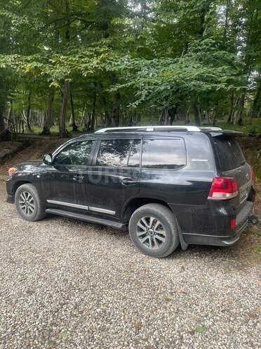 Toyota Land Cruiser 2011, 285,000 km - 4.7 l - Qusar