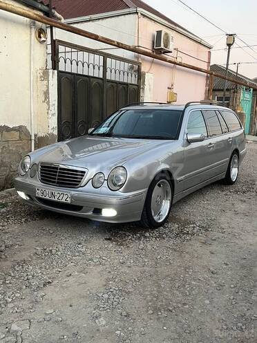 Mercedes E 240 2000, 220,500 km - 2.6 l - Bakı