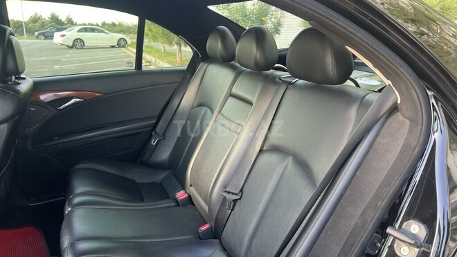 Mercedes E 220 2007, 295,000 km - 2.2 l - Bakı