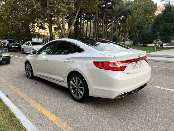 Hyundai Grandeur 2015, 218,000 km - 2.2 l - Bakı