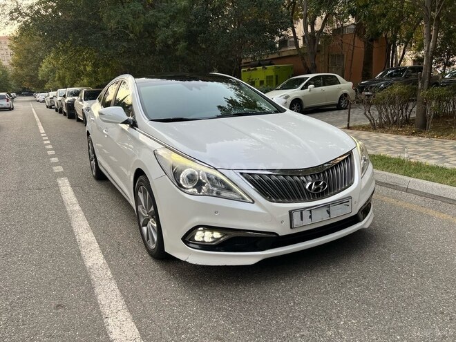 Hyundai Grandeur 2015, 218,000 km - 2.2 l - Bakı