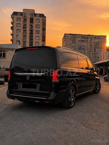 Mercedes V 250 2017, 285,000 km - 2.0 l - Bakı