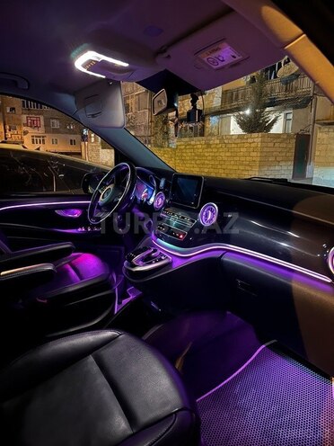 Mercedes V 250 2017, 285,000 km - 2.0 l - Bakı