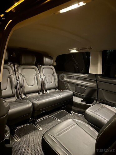 Mercedes V 250 2017, 285,000 km - 2.0 l - Bakı