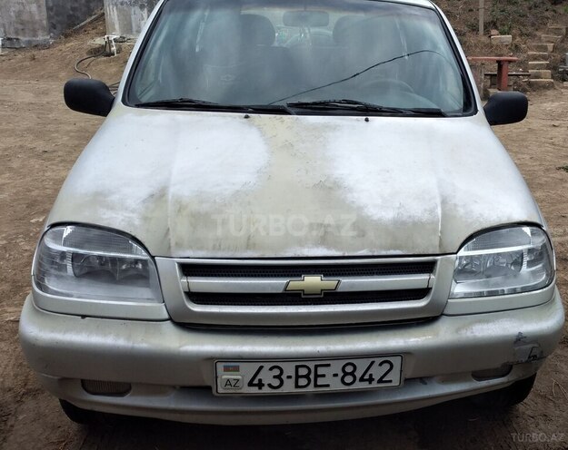 Chevrolet Niva 2006, 170,000 km - 1.7 l - Lerik